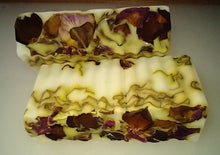 Load image into Gallery viewer, Rose Soap with essential oils
